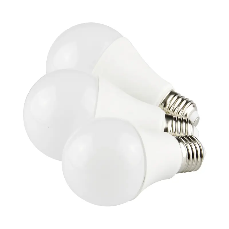 Ampoule LED d'usine allume la nouvelle lumière LED ERP 5W 7W 9W 12W 15W C37 G45 A60 A65 A70 E14 E27 B22 ampoules LED
