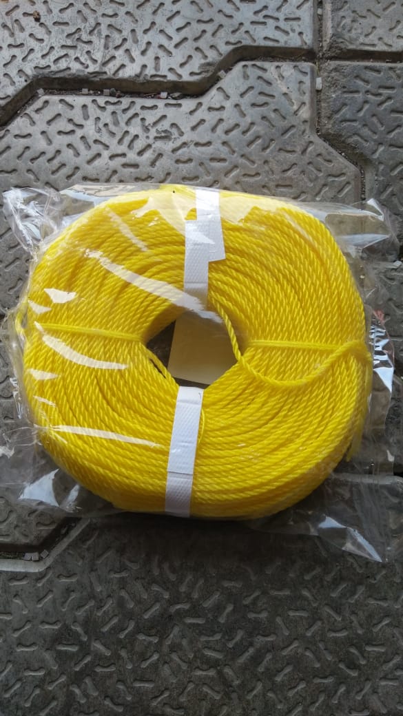 สีเหลือง