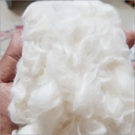 Filo de peinar de algodón del fabricante de Vietnam 100 Fabricante de hilado de residuos de algodón blanqueado (Sra. Xavia + 84333371330)
