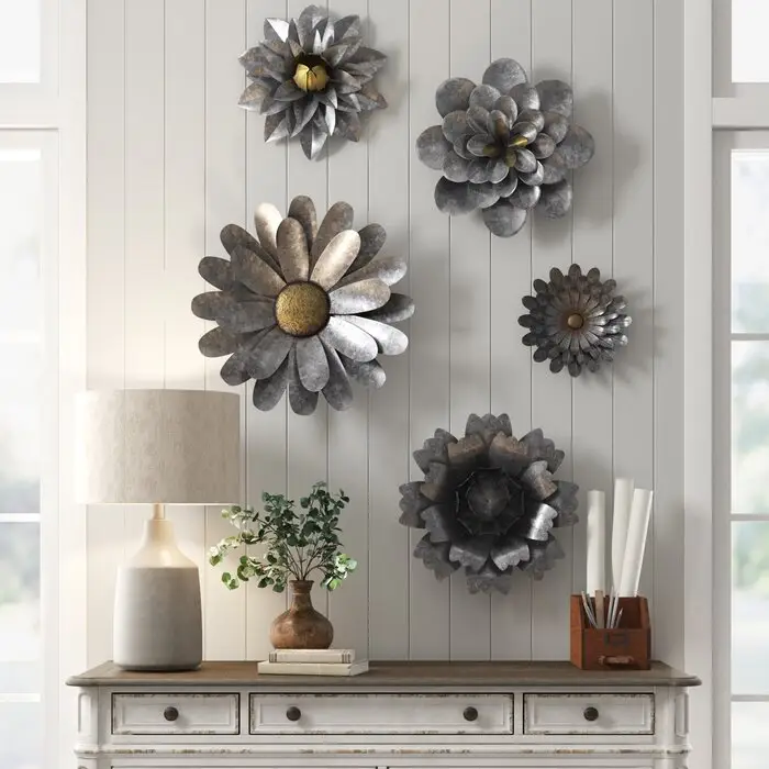 Bestseller 5 Stück Metall Blumen hängen 3D Wand dekoration Set zu einem erschwing lichen Großhandels preis