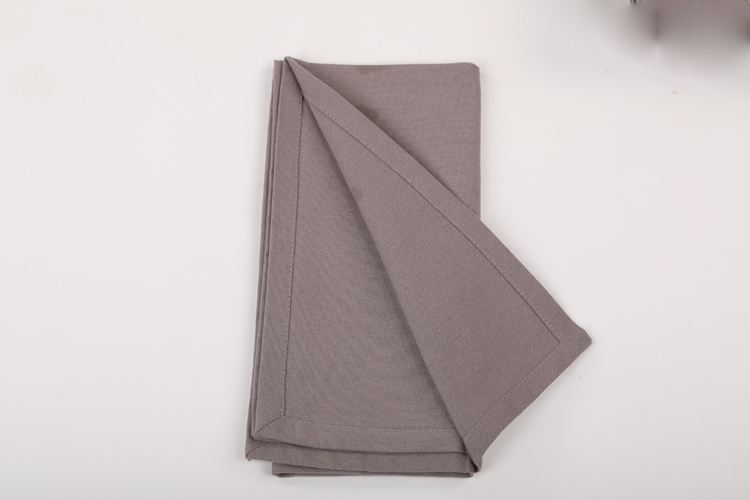 Gris chaud