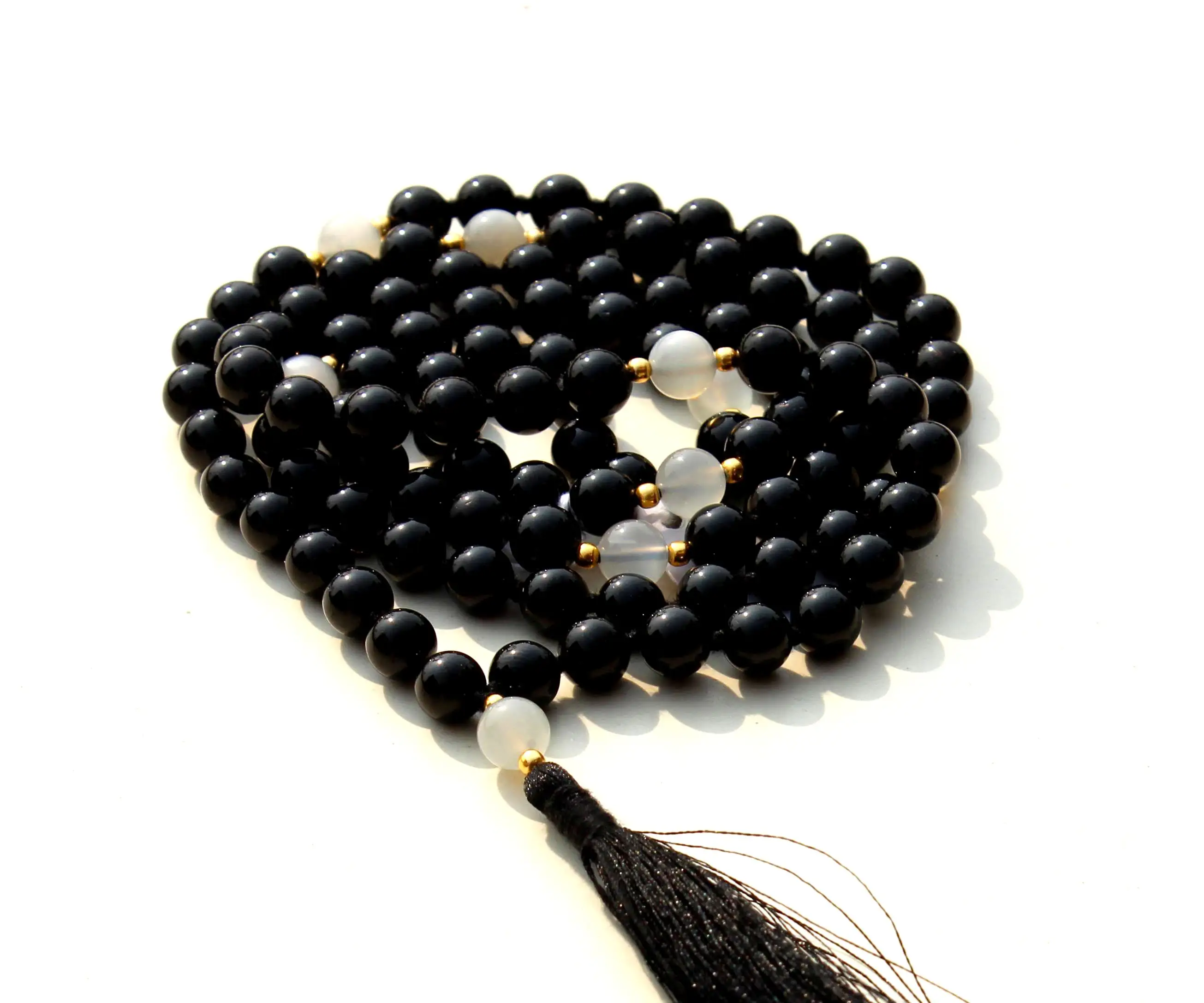 Acquista il rosario di meditazione con pietre preziose naturali di vendita caldo 108 collana di Mala annodata con perline rotonde OEM Dropshipping