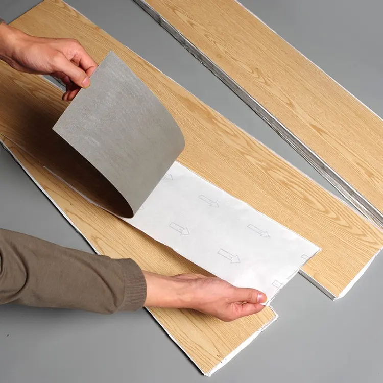 самоклеющийся ламинат. "самоклеющиеся плитки пвх". самоклеящаяся виниловая плитка для пола. "самоклеющиеся плитки пвх". самоклеящаяся виниловая плитка для стен.