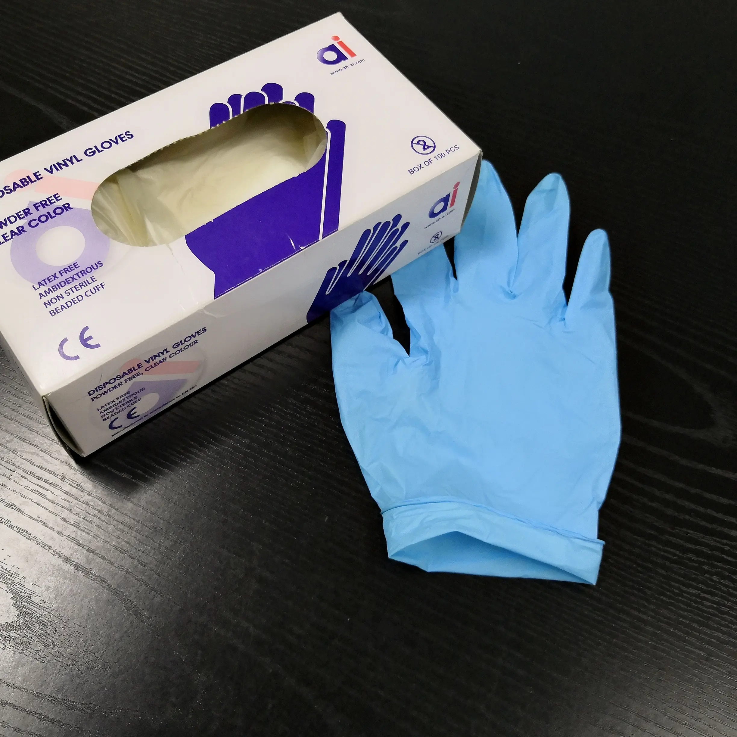 Купить перчатки в аптеке. Перчатки резиновые Дермагрип l /25пар*10шт в короб/. Нитриловые перчатки MEDEREN. Коробка для одноразовых перчаток. Коробка перчаток медицинских.