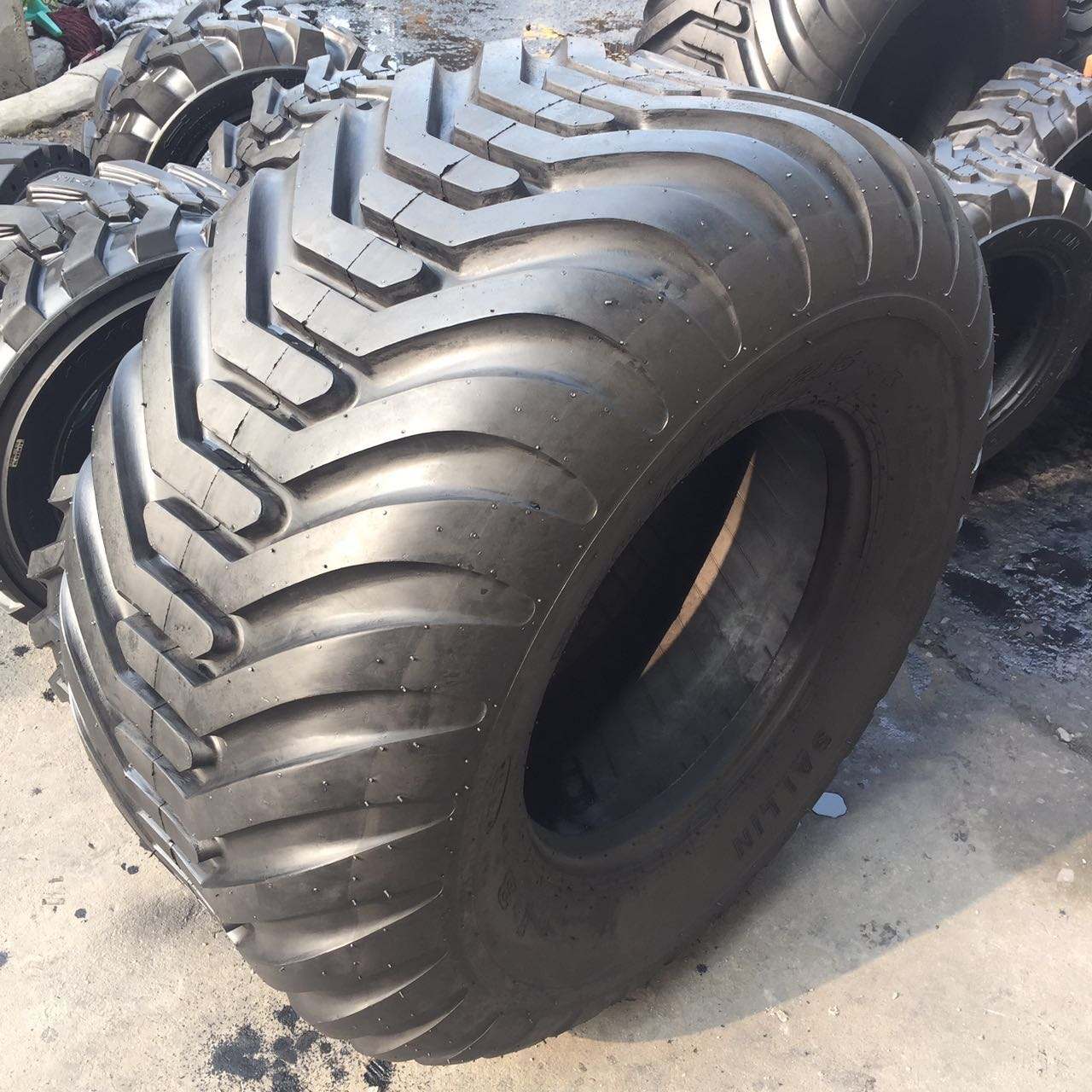 Шины 700 50 22.5 Купить