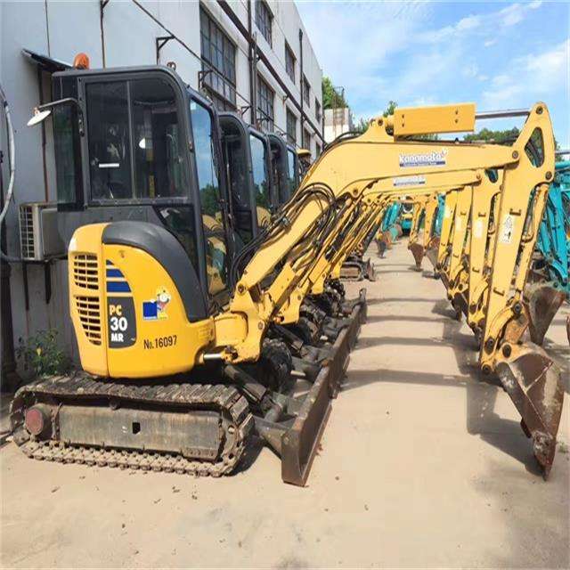 Купить Экскаватор Комацу Бу