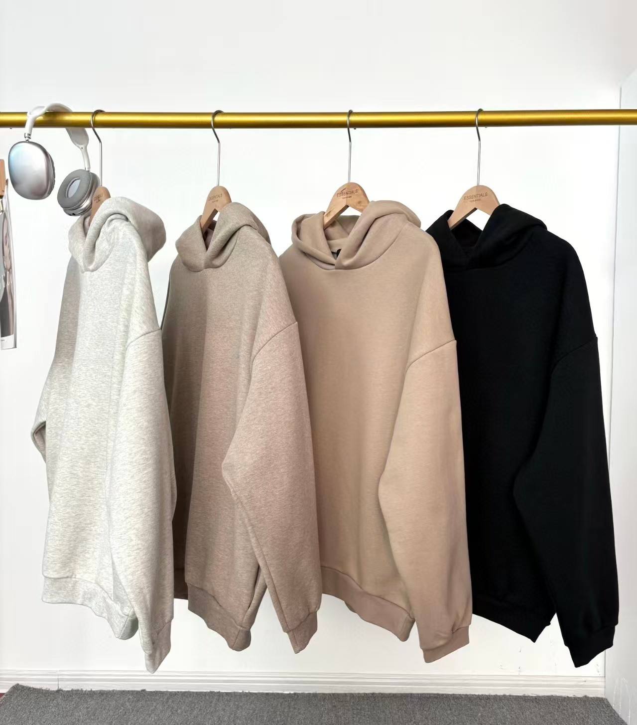 https://s.alicdn.com/%40sc04/kf/H40bf6c142ee746aba6234de699f7f2d6E/Factory-Direct-Heavyweight-Cotton-Hoodie-for-Men-and-Women-Large-Size-Quality-Hoodies-Cotton-Unisex-Thick-Comfortable-Stylish.jpg