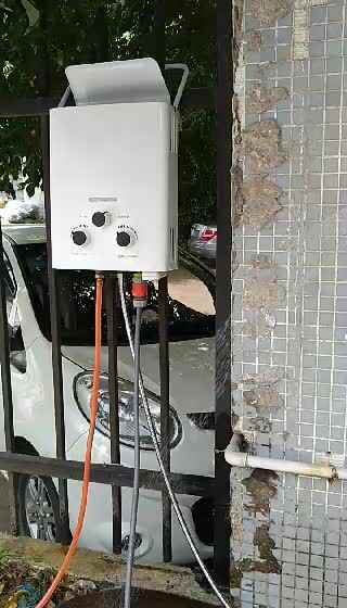 Cheap Price Portable Gas Water Heater for Hot Showers Camping