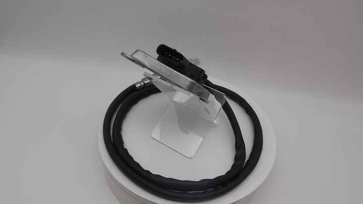 High Quality Nox Sensor - MB A0009058011 Continental SNS1005