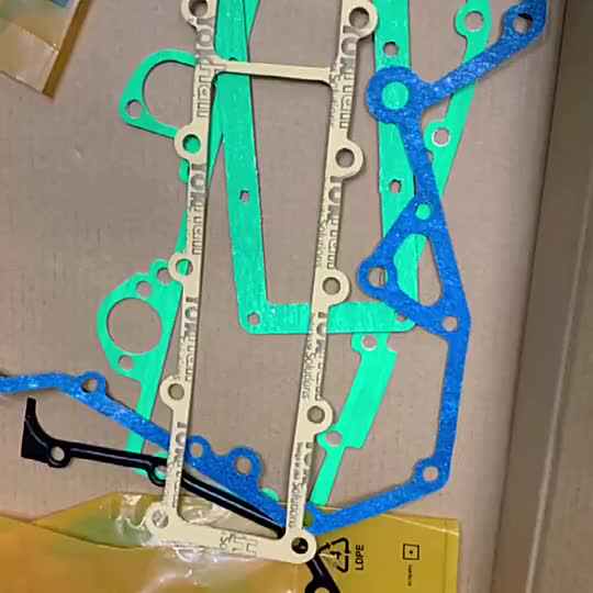 High-Quality Engine Gasket 7W-8145 – Fast Delivery & Stock