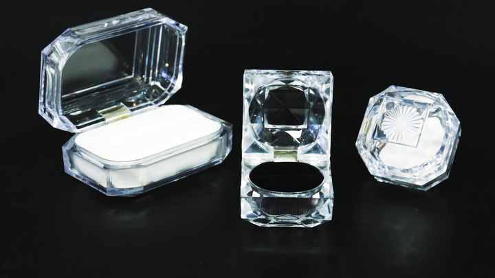Clear Plastic Acrylic Jewelry Boxes Perfect for Engagement