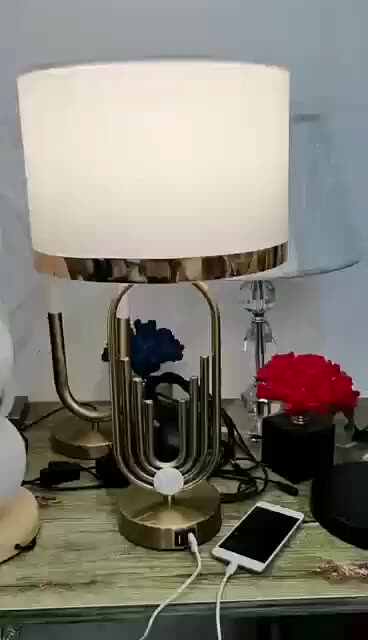 Kroonluchter Baranio met stoffen kappen 8-lamps Kroonluchter Baranio met stoffen kappen 8-lamps