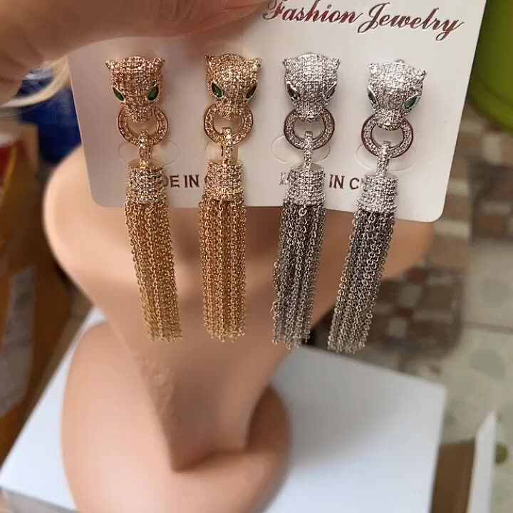 Orecchini leopardo dorati con perla - Lola Casademunt