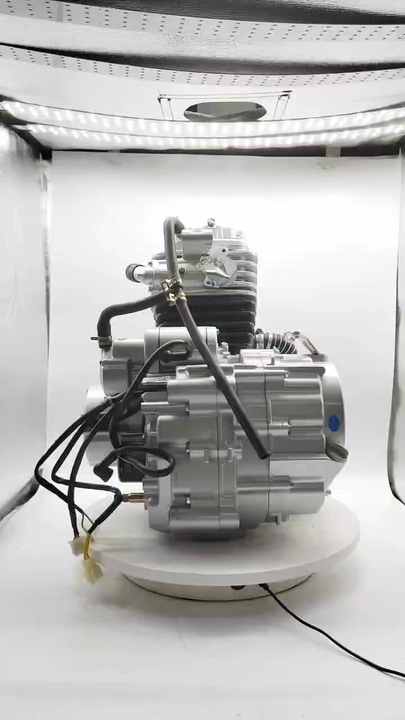 チオンジェン Zongshen Jinzhan Motor 350 - Efficient Water-Cooled Engine