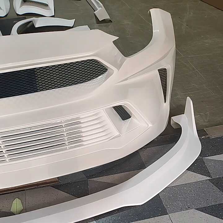 フォード マスタング GT (2015-2020) 用オリジナル ロボット ワイド