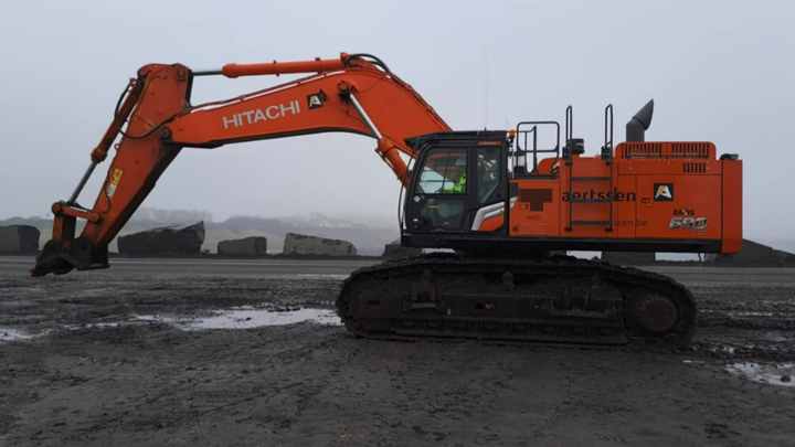 ひろ Hitachi ZX690 Excavator - High Efficiency & Reliable Performance