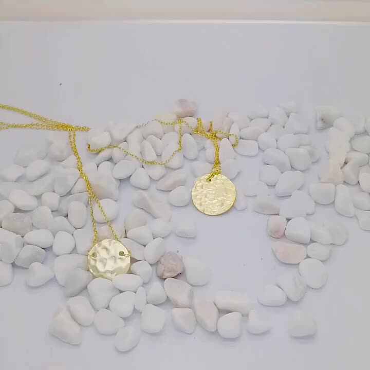 Ciondolo solitario da donna con zirconi in argento sterling 925