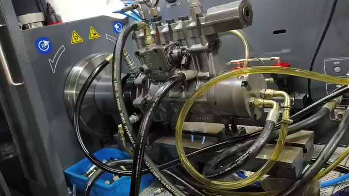 fBsgrim Ycheepfrさん専用 0-460-426-313R (87801837) Rebuilt Bosch VE6 Fuel Injection