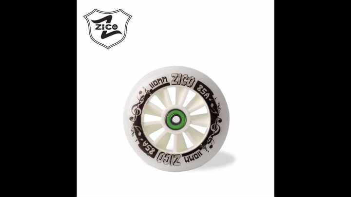 Ecusson Termoadesivo Roller Forever Girly 4,5x4,5 Cm - Toppa Con Ruote Da Stirare Su Vestiti E Tessuti