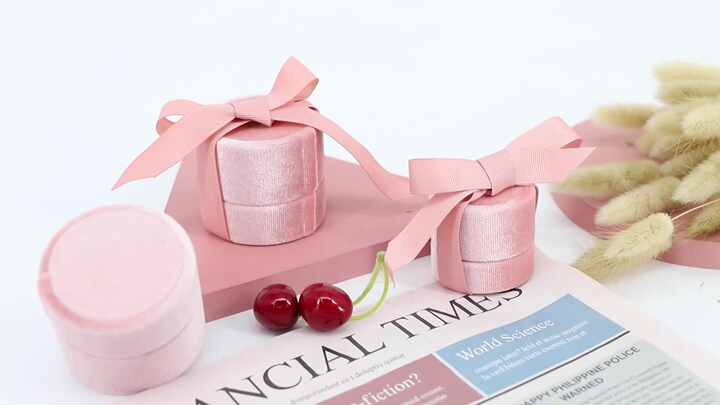 2023 New Small Mini Hexagon Gift Wedding Engagement pink Velvet