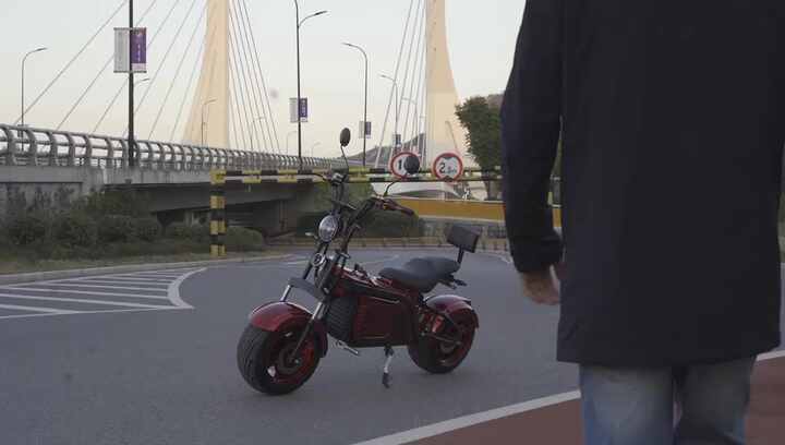 電動　HK415D Fold Electric Scooter Dual Motor 60V 8000W Fast Road,Free A