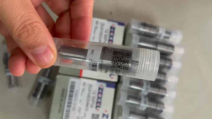 Isuzu Engine Overhaul - High-Quality Fuel Injector Nozzles