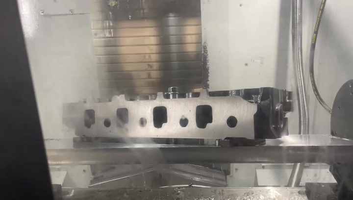 Cast Iron Cylinder Head for Toyota Coaster 4.2D Engine