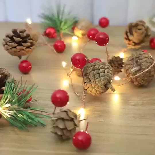 GHIRLANDA NATALIZIA DA APPENDERE - Feste - Natale - di Il Mondo di ... | su