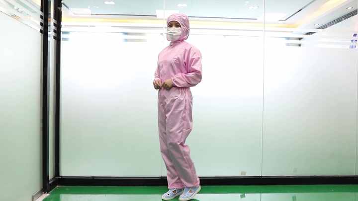 High Quality Cleanroom Clothes - Sterile & Antistatic