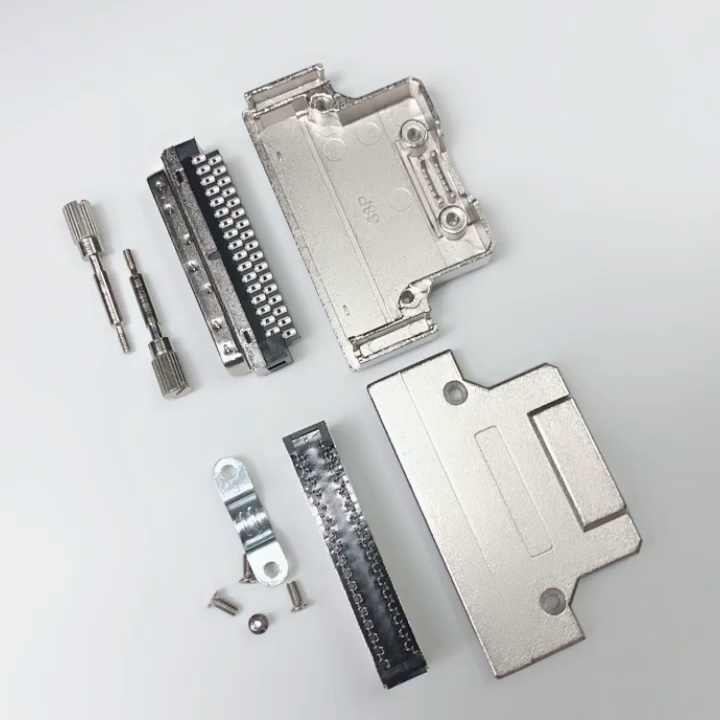 1.27mm SCSI DB 68pin Male Connector with Metal Hood