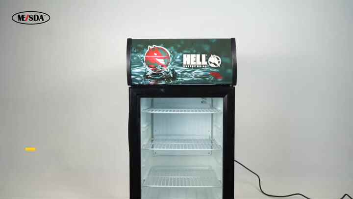 MESDA製の冷蔵庫、モデルSC40B MEISDA SC40B 40L Mini Commercial Display Cooler for Beer