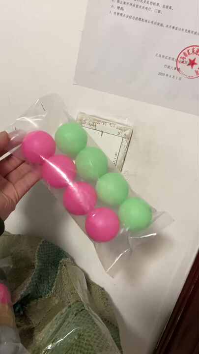 100 Stuks Glow In The Dark Pingpongballen - Zichtbaar In Het