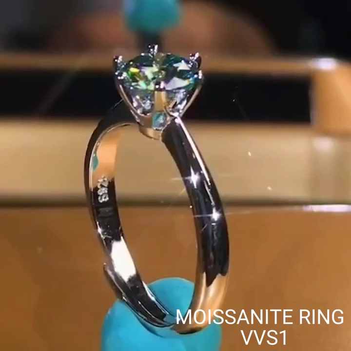 Luxury Green Moissanite Rings GRA Certified Sterling Silver