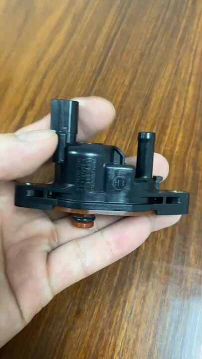Vapor Canister Purge Control Solenoid Valve Assembly 36162-RMX-A01 For