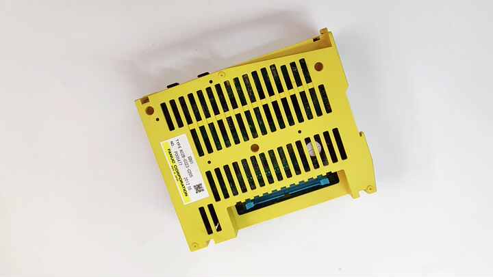 FANUC A02B-0323-C205 CNC機械 新品オリジナルI/Oボードモジュール