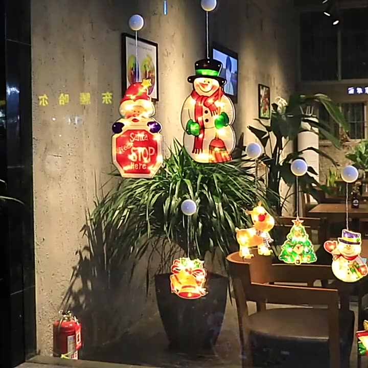 IWTBNOA Luci Sospese con Ventosa, Luci Finestra di Natale Luci 3D Bianco Caldo, Luci Albero di Natale da Appendere 3D, Luce Natalizie per Finestrecon, Luminose Ventose Lucine per Decorazioni Natalizie