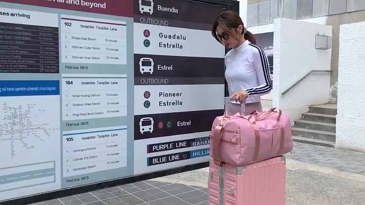 High Quality Fashion Waterproof Hand Bags Large Capacity Portable