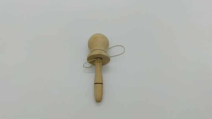 Kendama In Legno A Forma Di Pillola – Set 2 Pezzi In Faggio Per Coordinazione Occhio-Mano, Colore Casuale