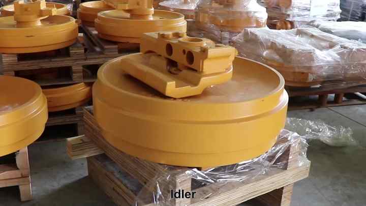 フロントアイドラー　コマツ　D155-5　372kg バックホウ用社外フロントアイドラーのコマツ対応機種(型式)一覧｜建設