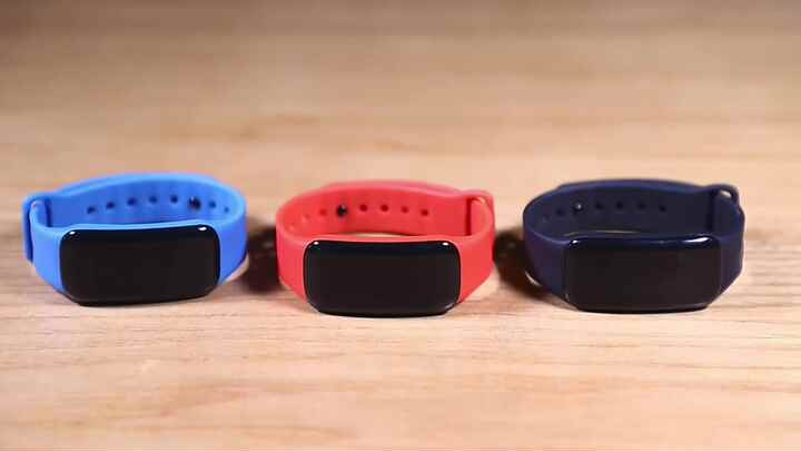 Meeblue Social Distance Proximity tracker bluetooth Personal Alarms Sos  bluetooth Elderly Personal Vibrating Alarm Bracelet