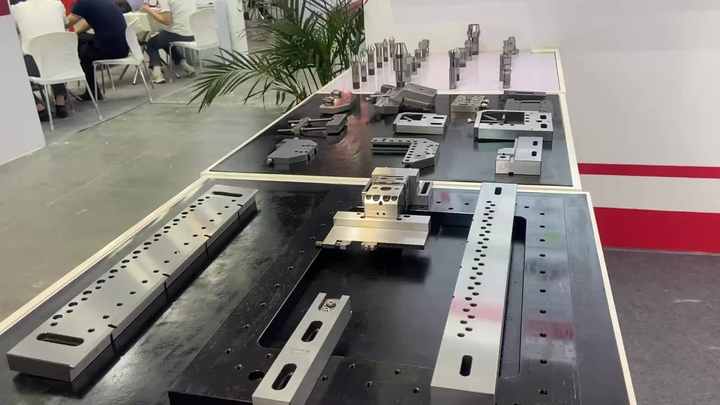 コレクリー Austria 3 Kreuzer KM 2116 Prices & Values | NGC