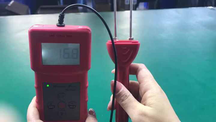 tobacco moisture tester Portable MS320 Moisture Meter High Accuracy 8%-40% Tobacco Bale and Leaf  Tester Analyzer Instant Testing