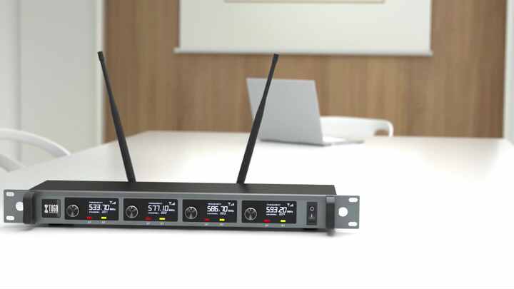 Xtuga A140 プロフェッショナル無線マイク4チャンネルカラオケシステム
