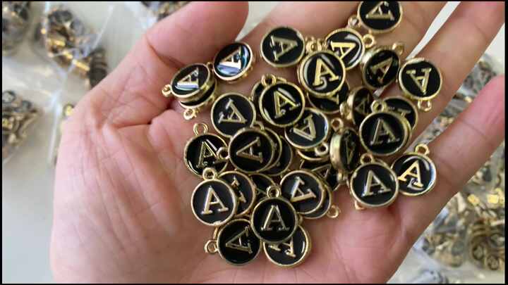 Wholesale Stocked Custom Zinc Alloy Different Color Customized