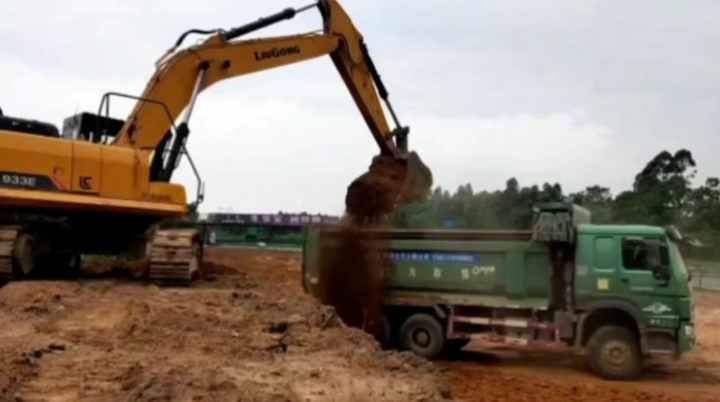 Liugong Digger Machine 933E - 33ton Excavator with High