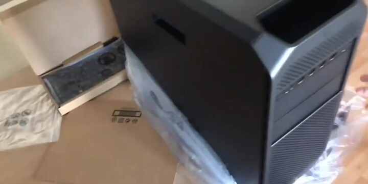 HP Z4 G4 Workstation Xeon W 4 GHz - SSD 256 Go RAM 32 Go