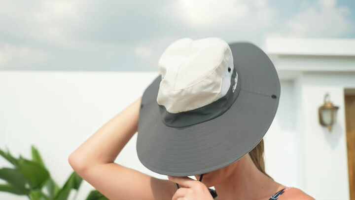 Women Sun Hat with Ponytail Hole Wide Brim UV Protection