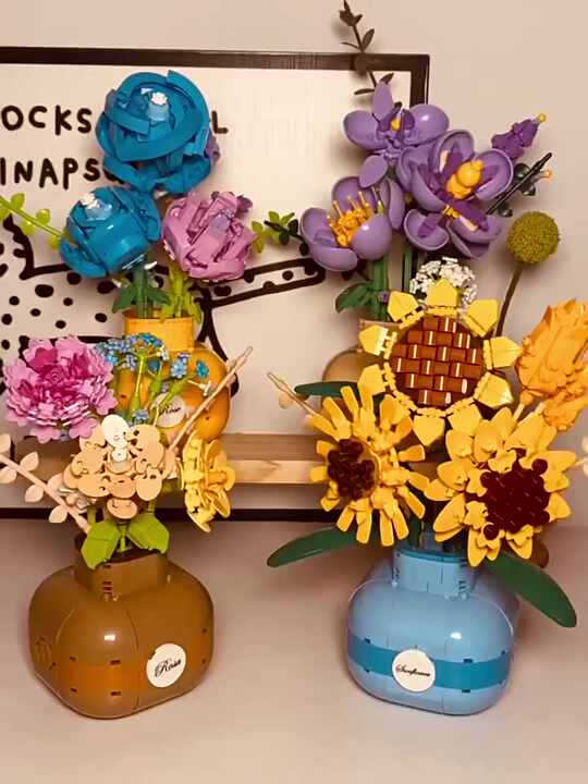 Newly Designed 3D Assembly Model Flower Rose Sunflowers Building Block  500+pcs Plastic DIY Romantic Bouquet Vase Gift Box Set