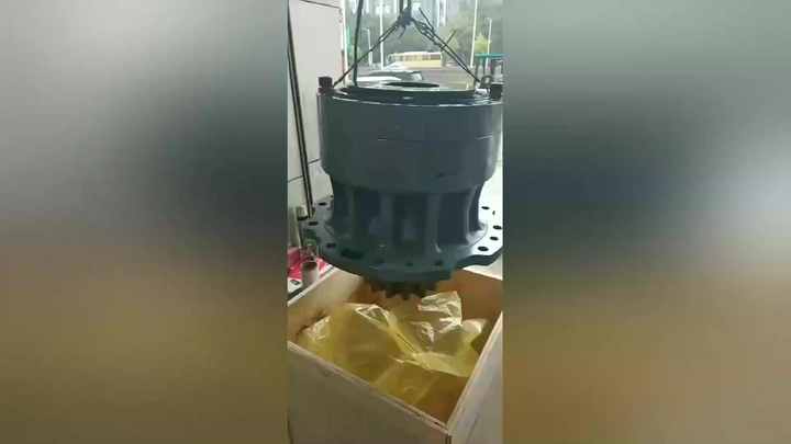 Doosan Excavator DX260 DX255LC Swing Reducer Gear K1004037A