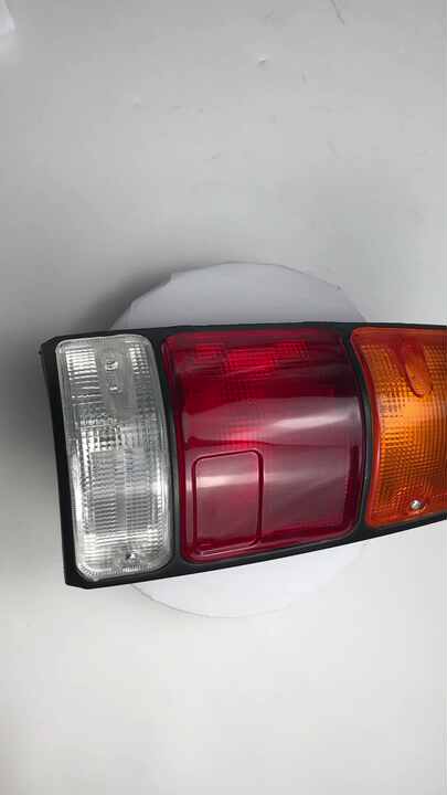 Luz Trasera para ISUZU PICK-UP KB26 KB20 / 42 1989-1995, Lámpara